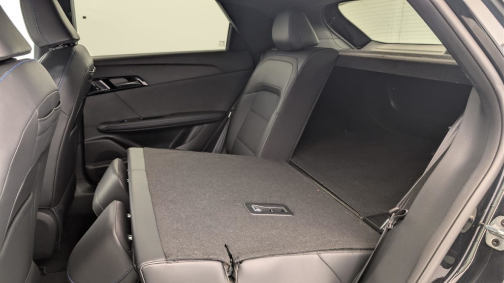 MG MG4 64KWH 204CH LUXURY - ref: 1-365153 - Photo 12