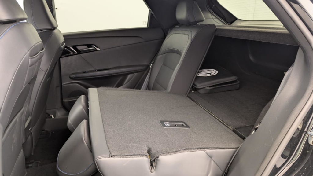 MG MG4 64KWH 204CH LUXURY - ref: 1-365154 - Photo 12