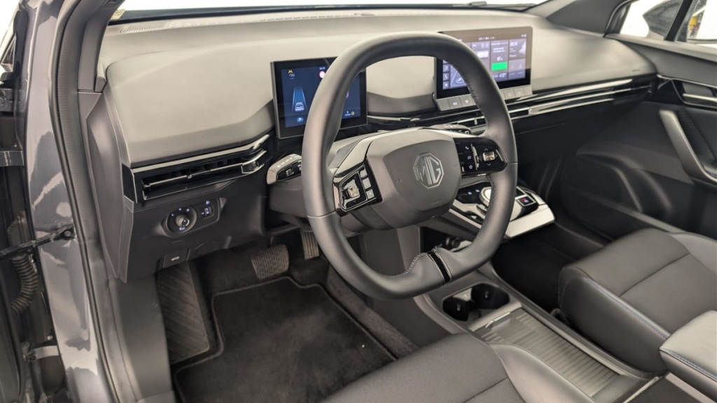 MG MG4 64KWH 204CH LUXURY - ref: 1-365158 - Photo 15