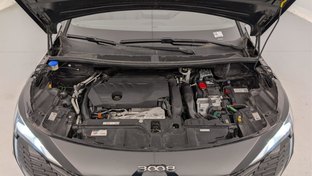 PEUGEOT 3008 Hybrid 180 e-EAT8 Allure Pack - ref: 1-365162 - Photo 20