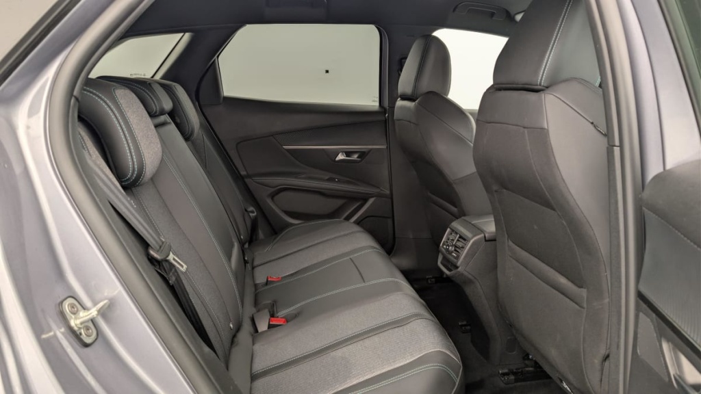 PEUGEOT 3008 Hybrid 180 e-EAT8 Allure Pack - ref: 1-365165 - Photo 10