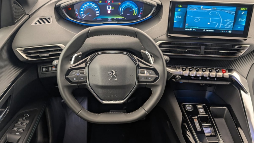 PEUGEOT 3008 Hybrid 180 e-EAT8 Allure Pack - ref: 1-365222 - Photo 14