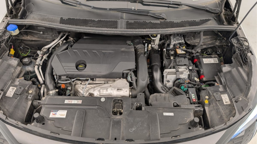 PEUGEOT 3008 Hybrid 180 e-EAT8 Allure Pack - ref: 1-365225 - Photo 20