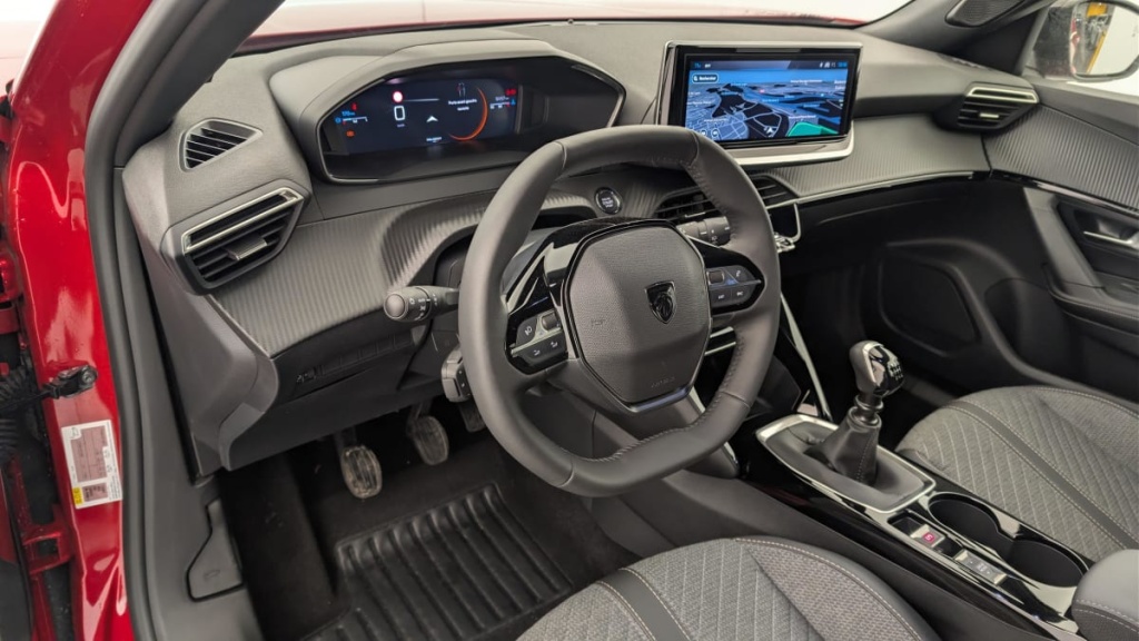 PEUGEOT 2008 100 S S BVM6 Allure - ref: 1-365233 - Photo 15