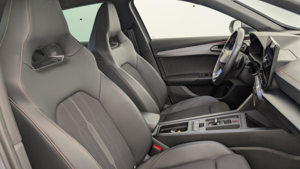 CUPRA Formentor 1.4 E-HYBRID 245 CH DSG6 VZ - ref: 1-365273 - Photo 9