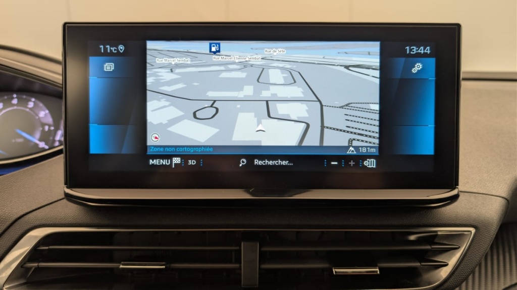 PEUGEOT 5008 PureTech 130ch S S BVM6 Allure Pack - ref: 1-365291 - Photo 18