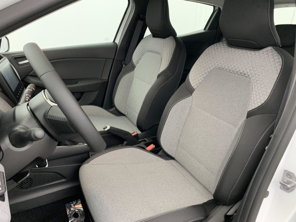 RENAULT Clio TCE 90 CH GSR2 EVOLUTION - ref: 1-365302 - Photo 20