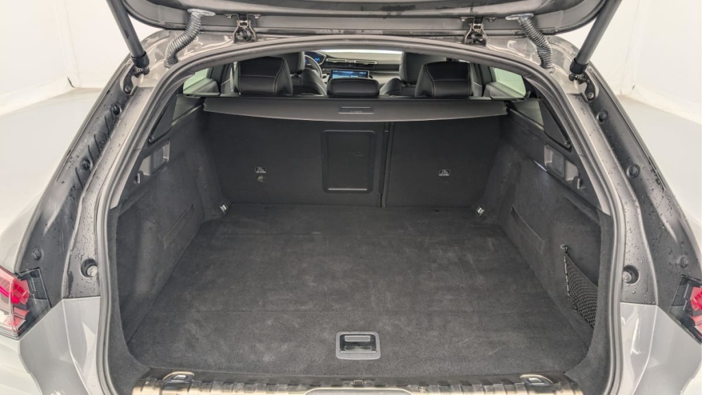PEUGEOT 508 SW Hybrid 225 e-EAT8 Allure - ref: 1-365310 - Photo 11