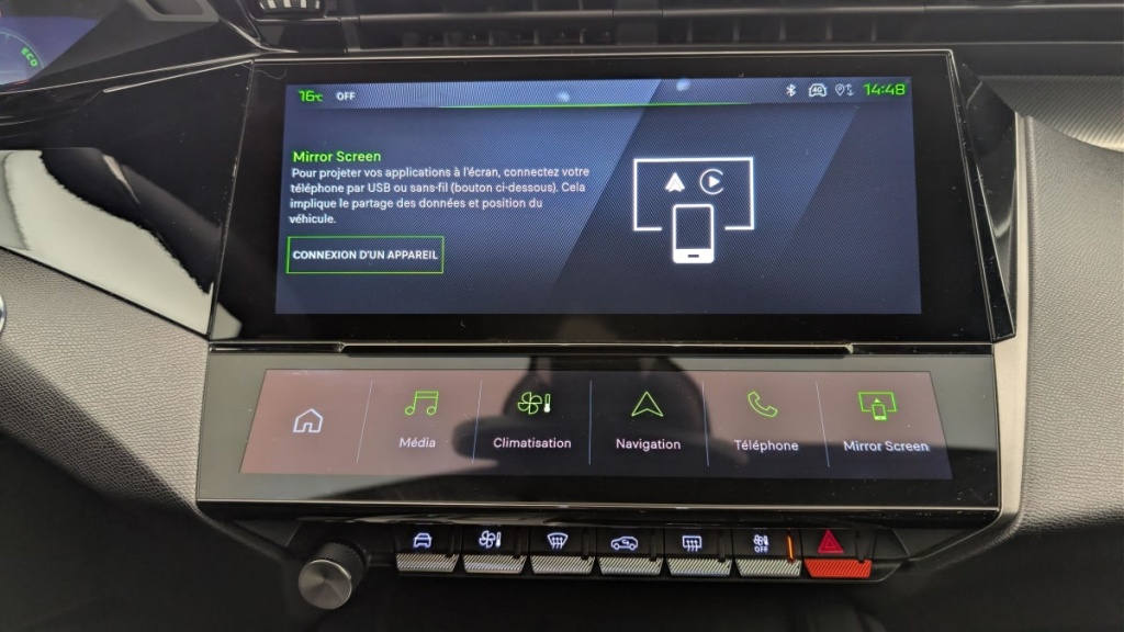 PEUGEOT 408 Hybrid 145 e-DCS6 GT - ref: 1-365317 - Photo 19