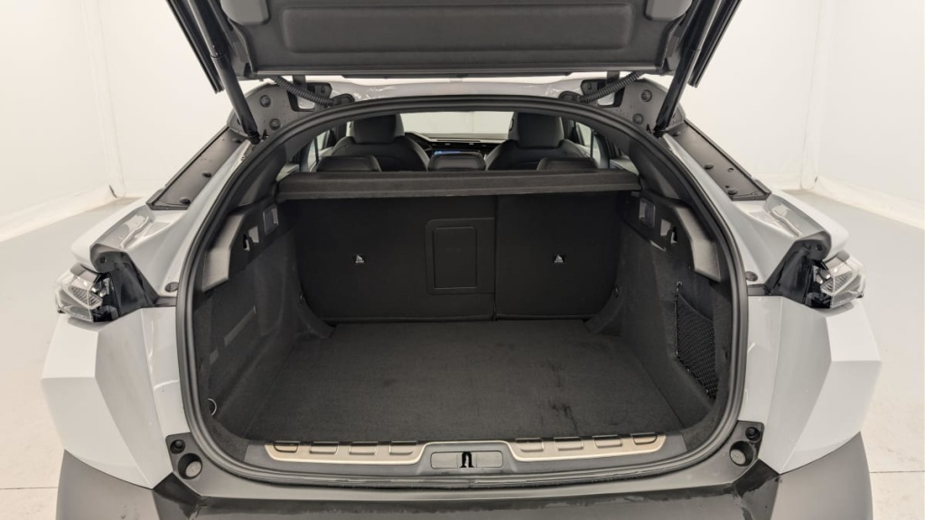 PEUGEOT 408 Hybrid 145 e-DCS6 GT - ref: 1-365320 - Photo 11