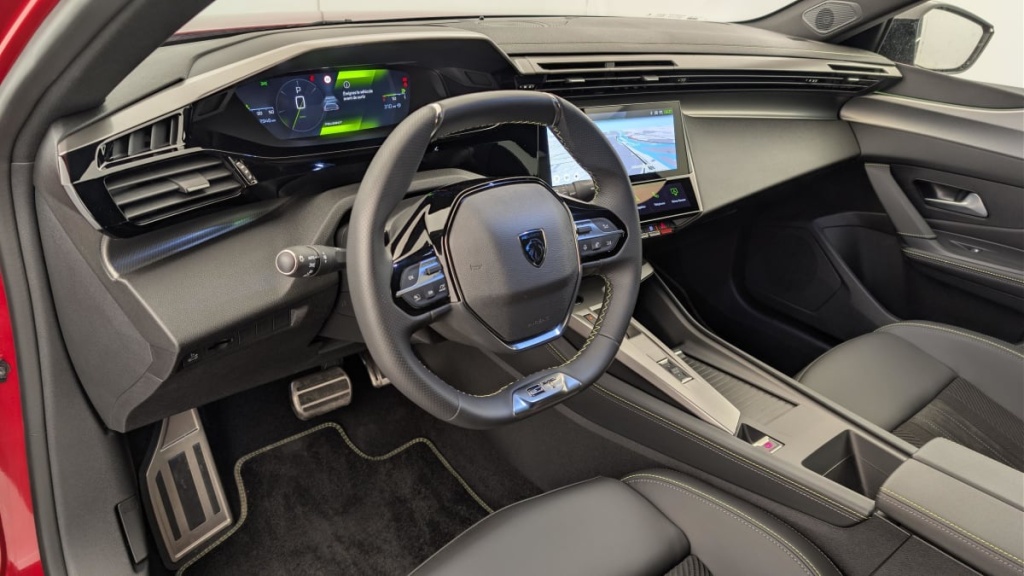 PEUGEOT 408 Hybrid 145 e-DCS6 GT - ref: 1-365331 - Photo 15