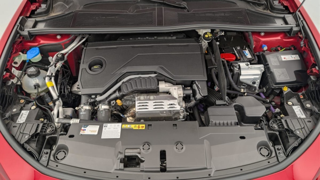 PEUGEOT 408 Hybrid 145 e-DCS6 GT - ref: 1-365331 - Photo 20