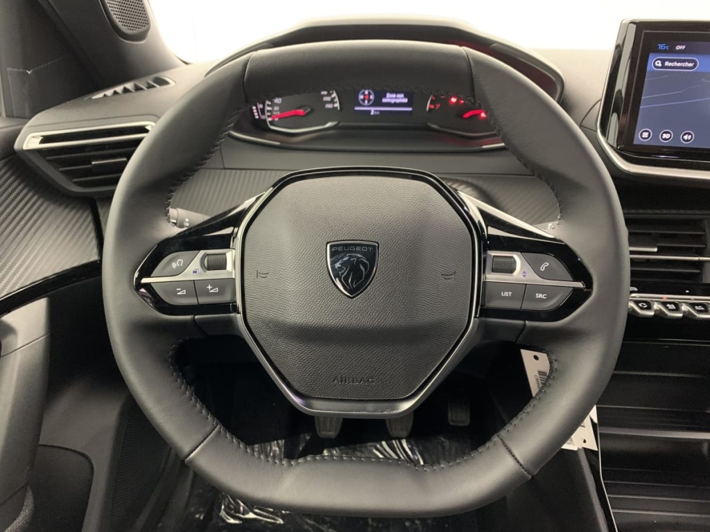 PEUGEOT 2008 100 S S BVM6 Style - ref: 1-365350 - Photo 15