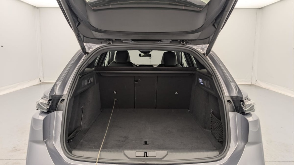 PEUGEOT 308 SW PHEV 225 e-EAT8 GT - ref: 1-365372 - Photo 11