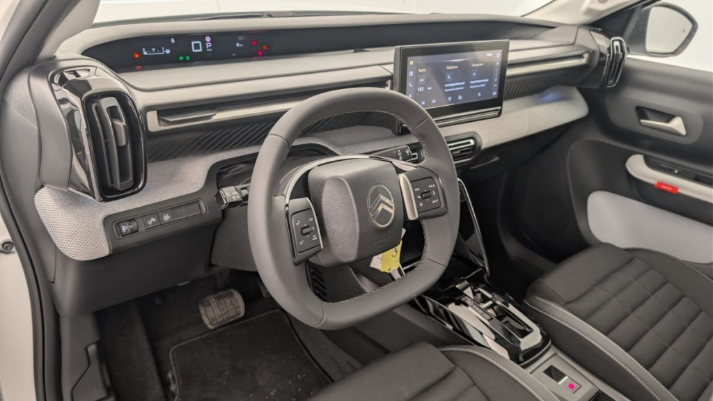 CITROEN C3 Aircross Hybride 145 e-DCS6 Max - ref: 1-365511 - Photo 15
