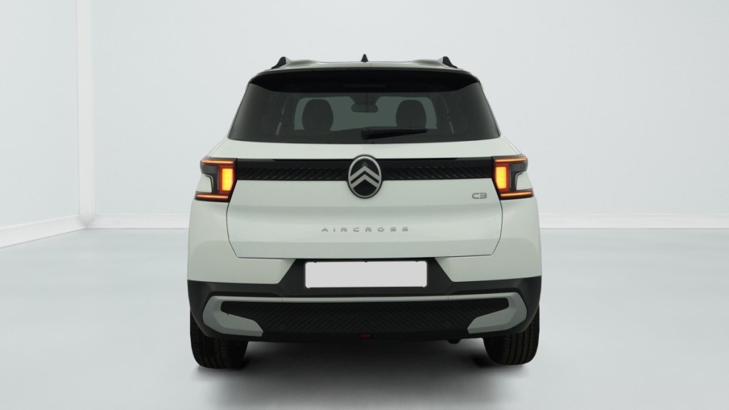 CITROEN C3 Aircross Hybride 145 e-DCS6 Max - ref: 1-365511 - Photo 6