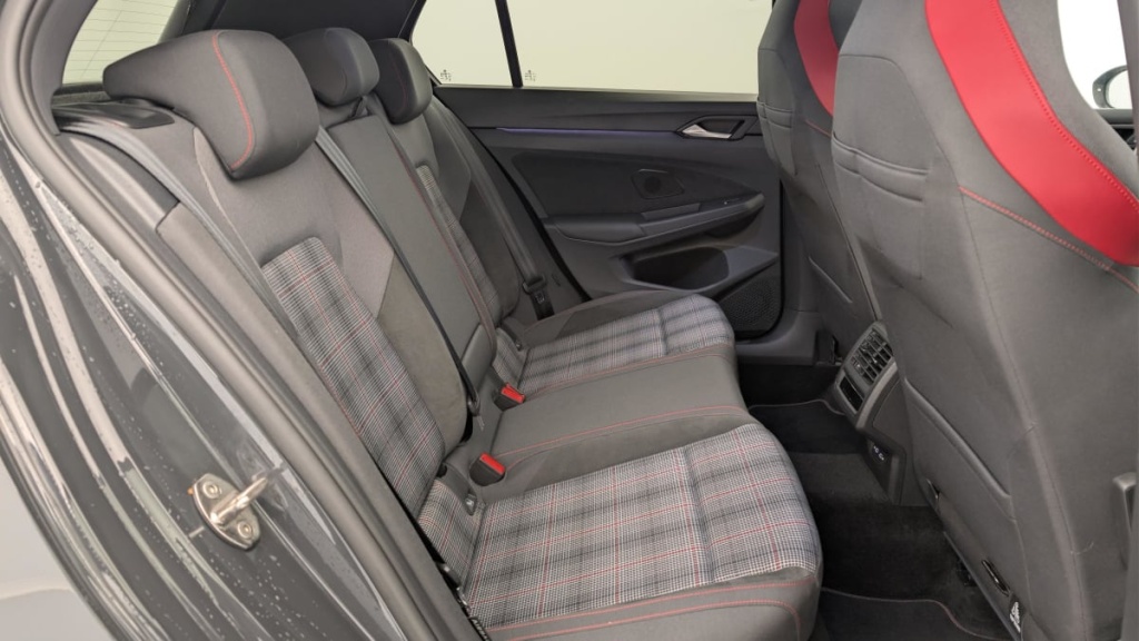 VOLKSWAGEN Golf 2.0 TSI 245 DSG7 GTI - ref: 1-365595 - Photo 10