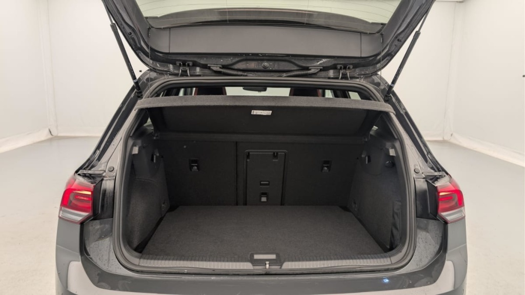 VOLKSWAGEN Golf 2.0 TSI 245 DSG7 GTI - ref: 1-365595 - Photo 11