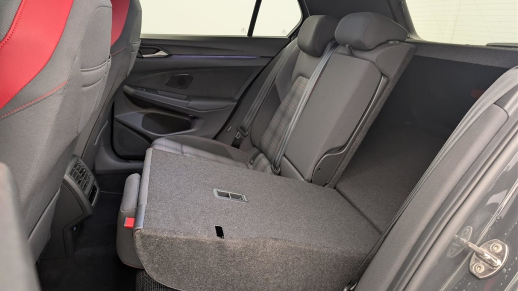 VOLKSWAGEN Golf 2.0 TSI 245 DSG7 GTI - ref: 1-365595 - Photo 12