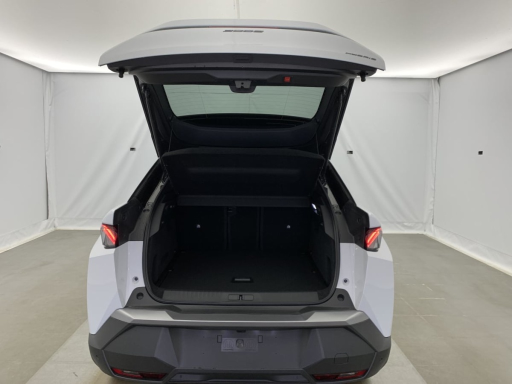 PEUGEOT 3008 Hybrid 145 e-DCS6 GT - ref: 1-365849 - Photo 11