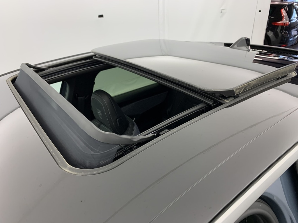 PEUGEOT 3008 Hybrid 145 e-DCS6 GT - ref: 1-365861 - Photo 20