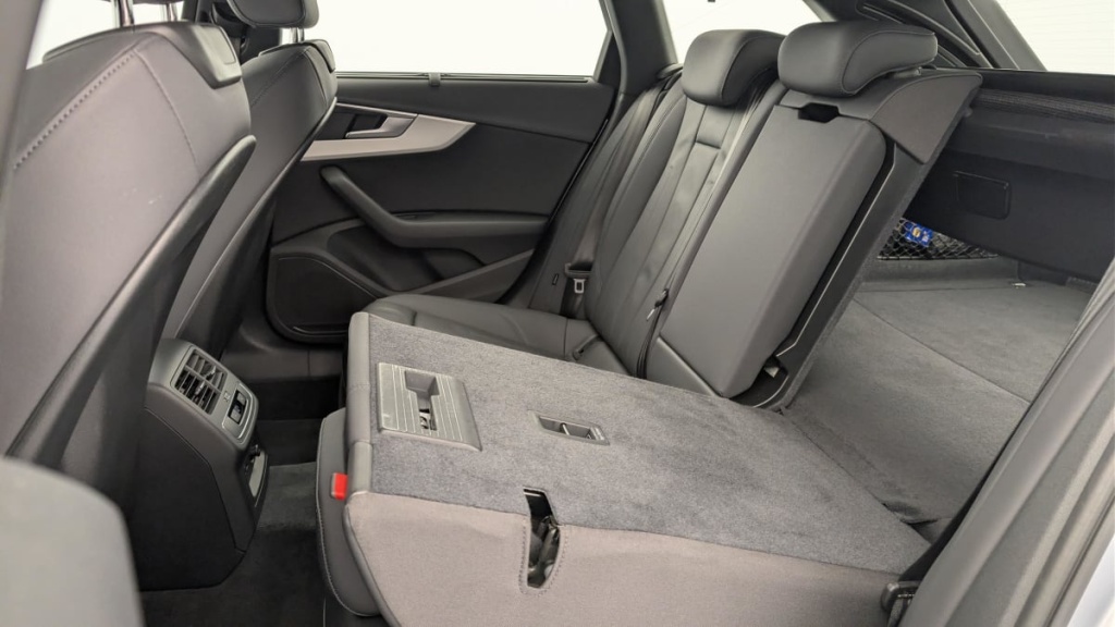 AUDI A4 Avant 40 TFSI 190 S tronic 7 Design - ref: 1-365913 - Photo 12