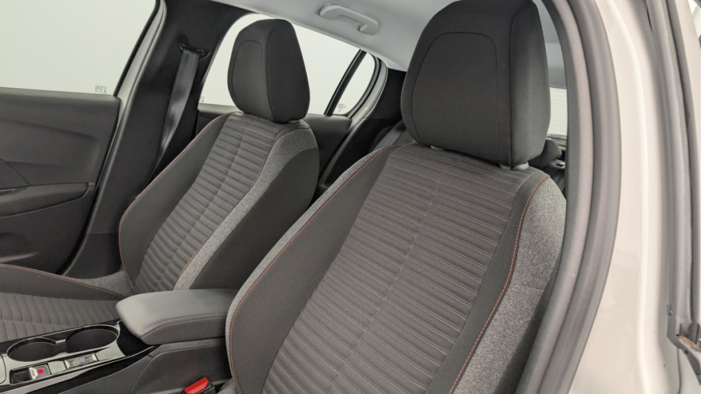 PEUGEOT 208 50 KWH 136CH ACTIVE - ref: 1-366067 - Photo 16