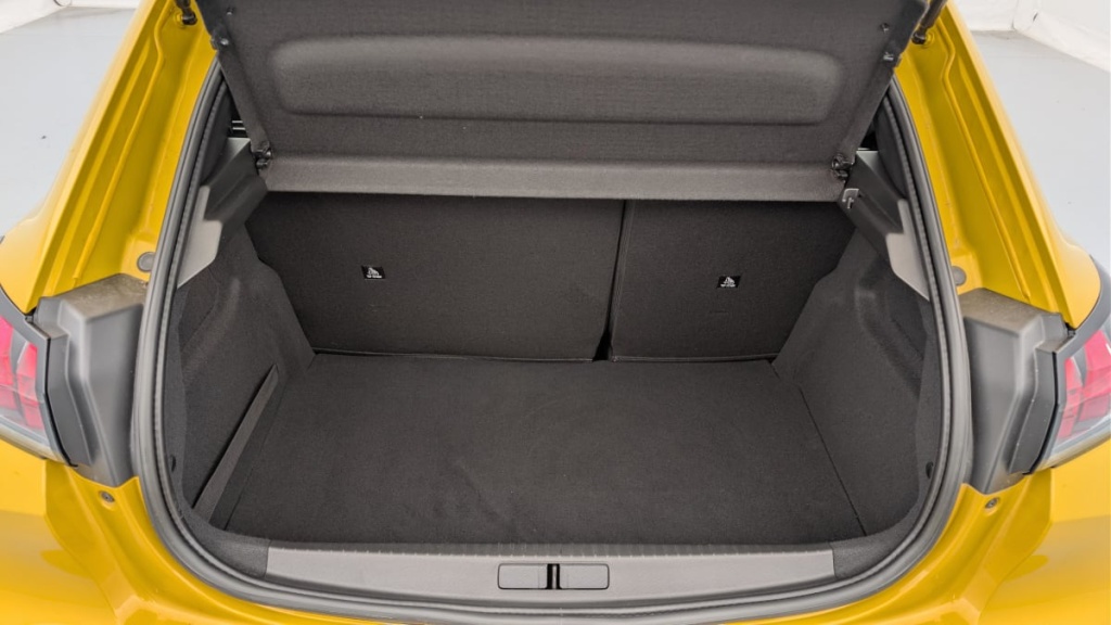 PEUGEOT 208 50 KWH 136CH ACTIVE - ref: 1-366068 - Photo 11