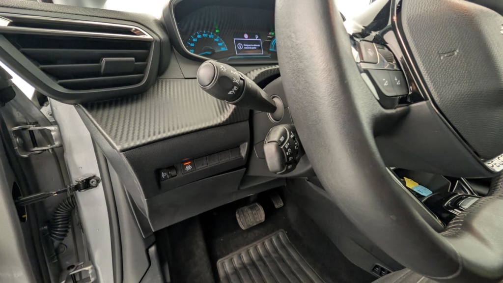 PEUGEOT 208 50 kWh 136ch Active Pack - ref: 1-366073 - Photo 17