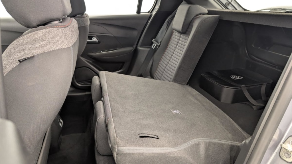 PEUGEOT 208 50 kWh 136ch Active Pack - ref: 1-366090 - Photo 12