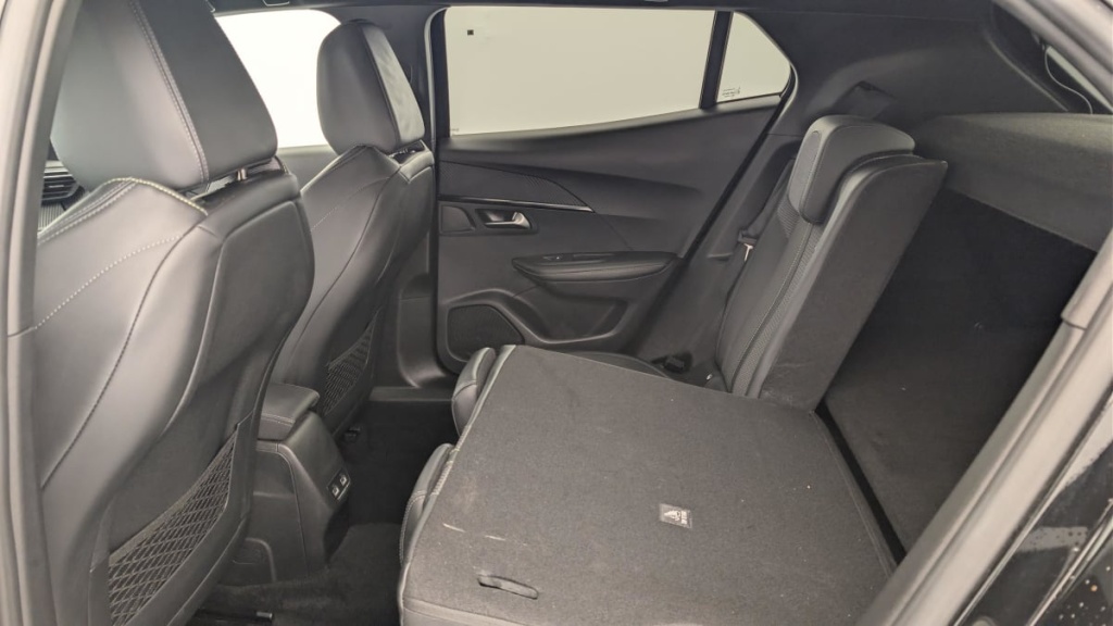 PEUGEOT 2008 136 ch GT - ref: 1-366092 - Photo 12