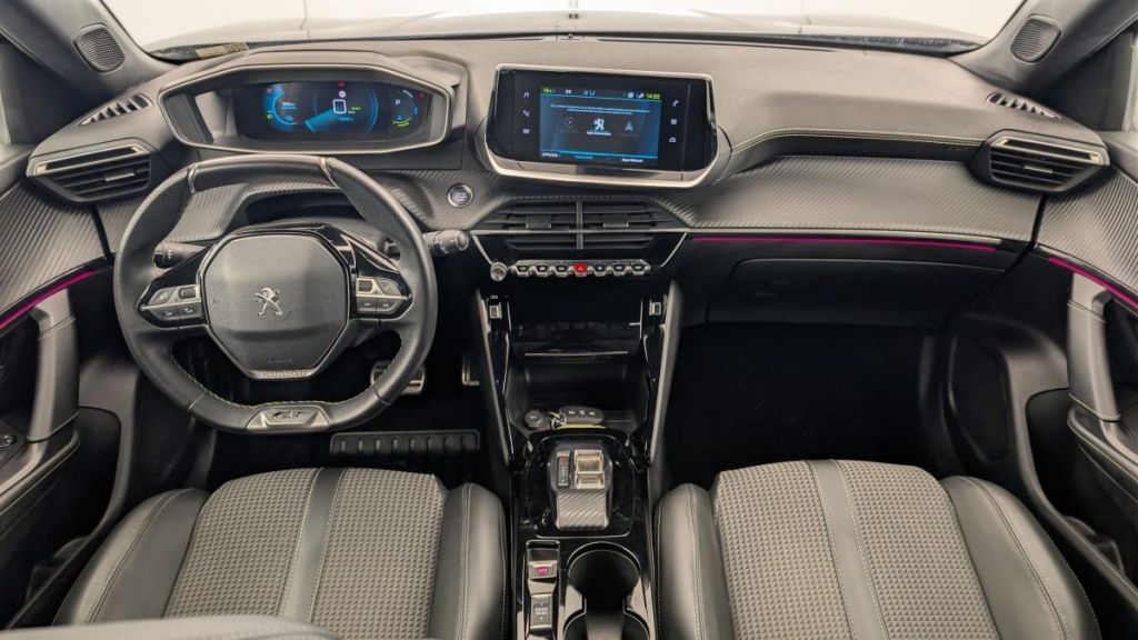 PEUGEOT 2008 136 ch GT - ref: 1-366092 - Photo 13
