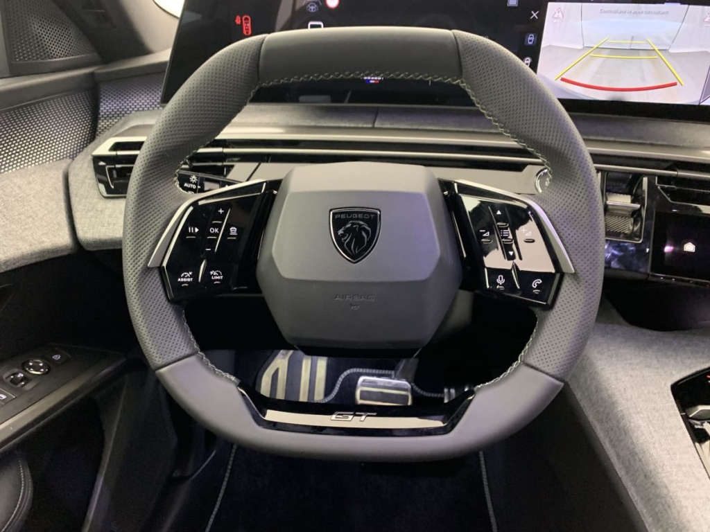 PEUGEOT 3008 Hybrid 145 e-DCS6 GT - ref: 1-366171 - Photo 16