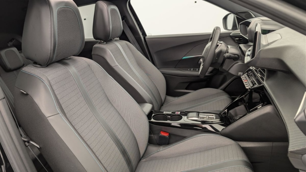 PEUGEOT 2008 136 CH ALLURE PACK - ref: 1-366332 - Photo 9