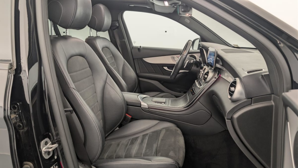 MERCEDES GLC 300 E 9G-TRONIC 4MATIC AMG LINE - ref: 1-366477 - Photo 9