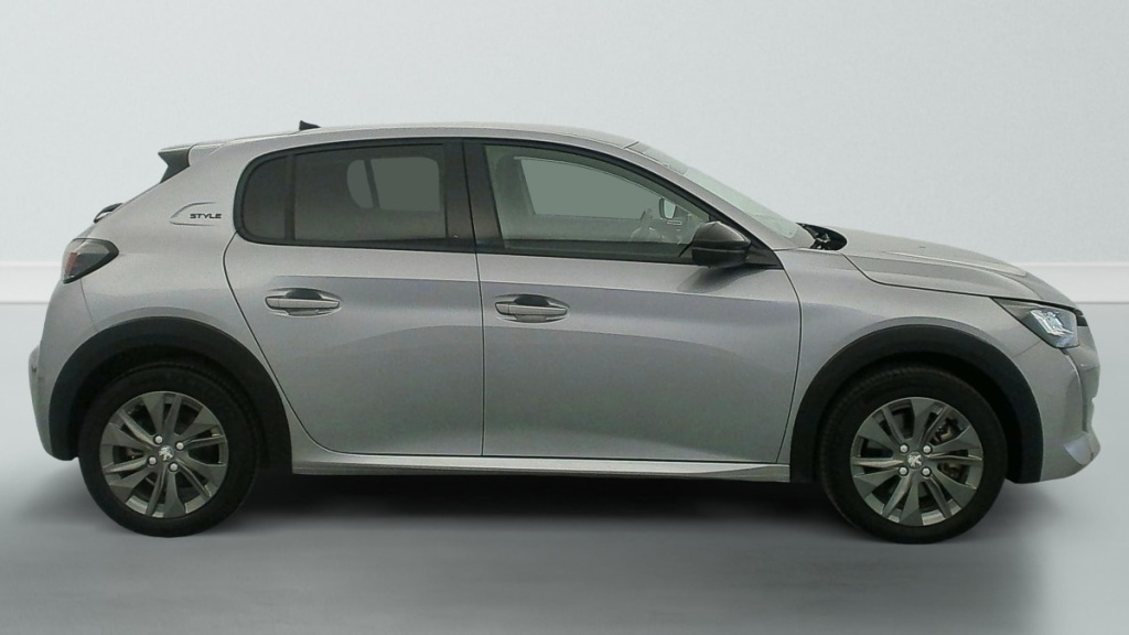 PEUGEOT 208 50 KWH 136CH STYLE - ref: 1-366482 - Photo 8