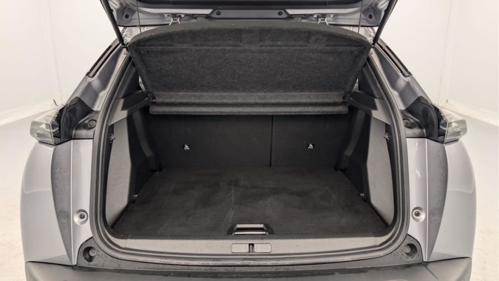 PEUGEOT 2008 50 kWh 136 ch GT - ref: 1-366539 - Photo 11