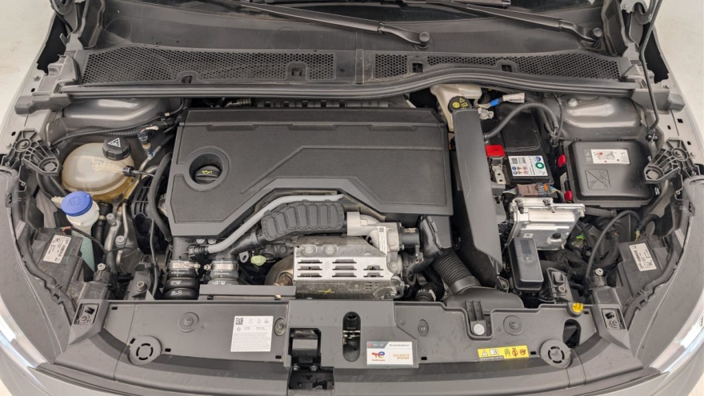 PEUGEOT 208 Hybrid 100 e-DCS6 Allure - ref: 1-366551 - Photo 20