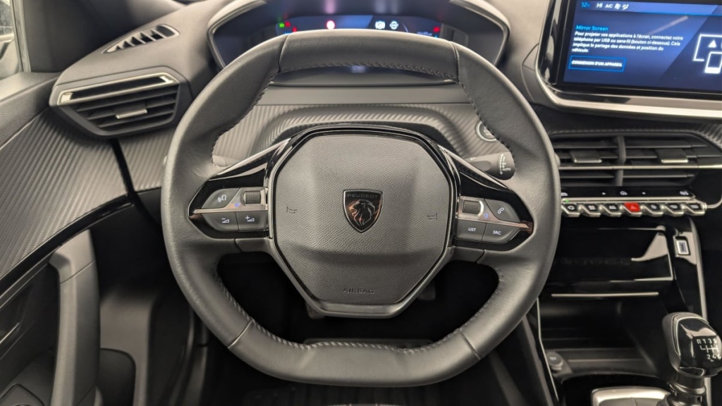 PEUGEOT 2008 100 S S BVM6 Allure - ref: 1-366617 - Photo 14