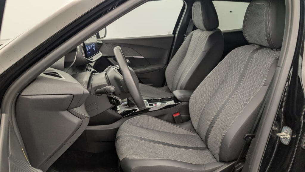 PEUGEOT 2008 100 S S BVM6 Allure - ref: 1-366617 - Photo 16