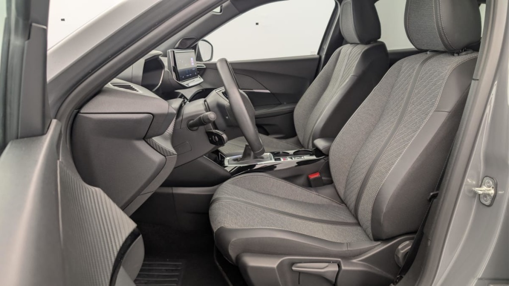 PEUGEOT 2008 100 S S BVM6 Allure - ref: 1-366668 - Photo 16