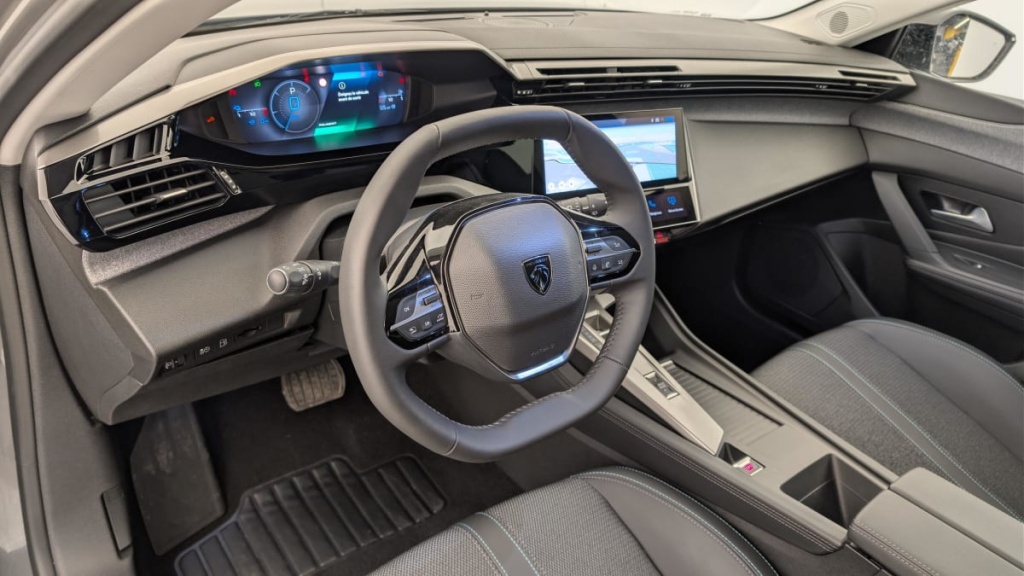 PEUGEOT 308 PHEV 180 e-EAT8 Allure - ref: 1-366827 - Photo 15