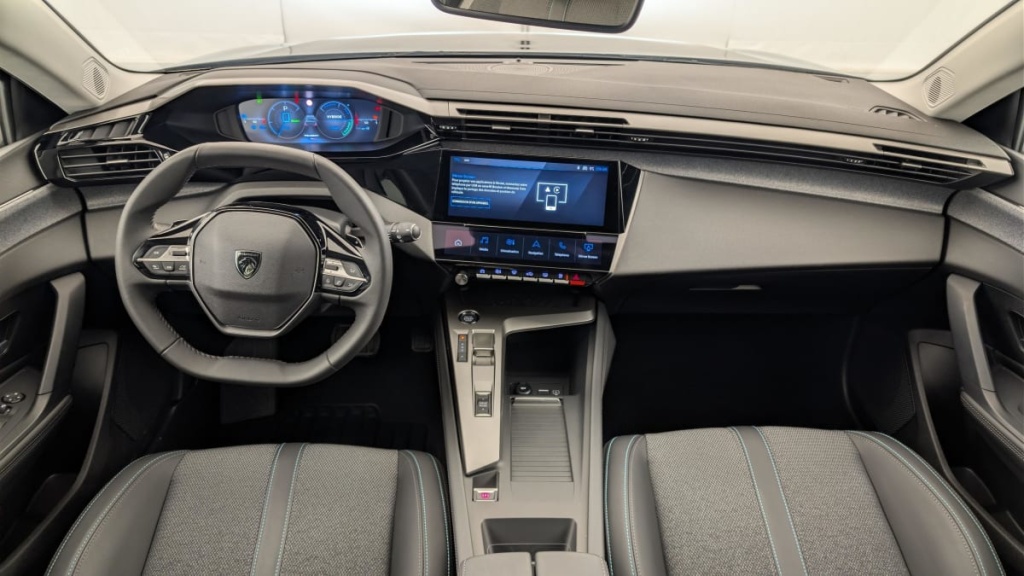 PEUGEOT 308 PHEV 180 e-EAT8 Allure - ref: 1-366830 - Photo 13