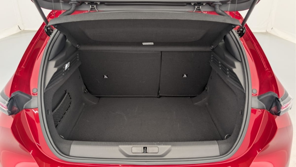 PEUGEOT 308 Hybrid 145 e-DCS6 Allure - ref: 1-366870 - Photo 11