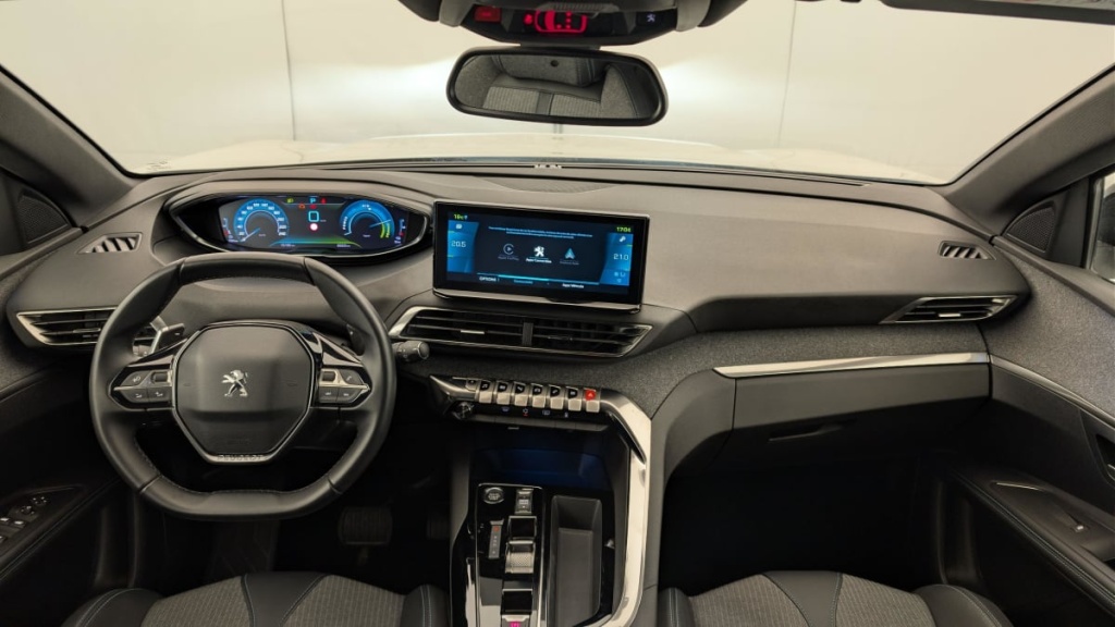 PEUGEOT 3008 Hybrid 225 e-EAT8 Allure Pack - ref: 1-366902 - Photo 13