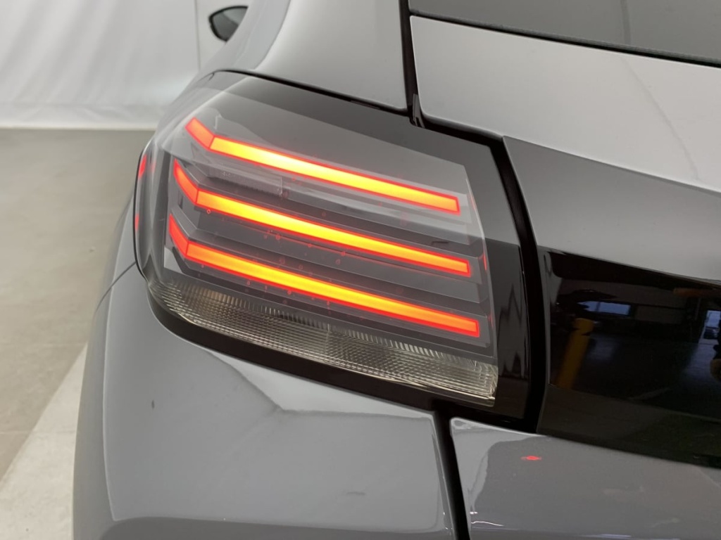 PEUGEOT 208 Hybrid 110 e-DCS6 Allure - ref: 1-366923 - Photo 12