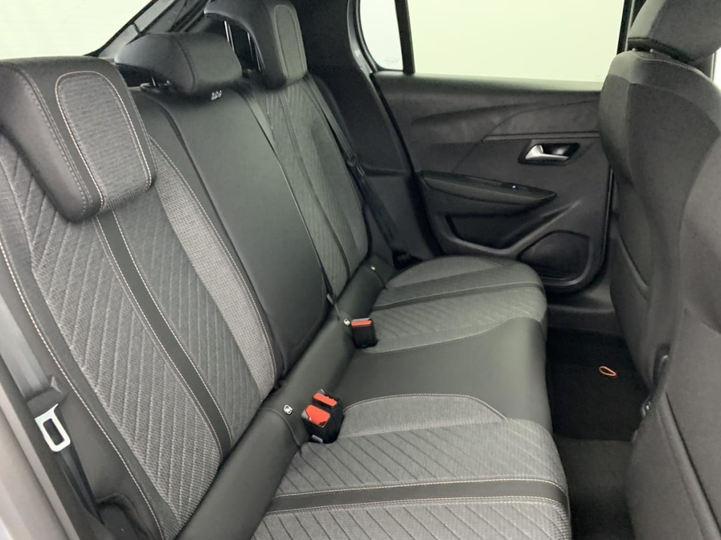PEUGEOT 208 Hybrid 110 e-DCS6 Allure - ref: 1-366934 - Photo 10