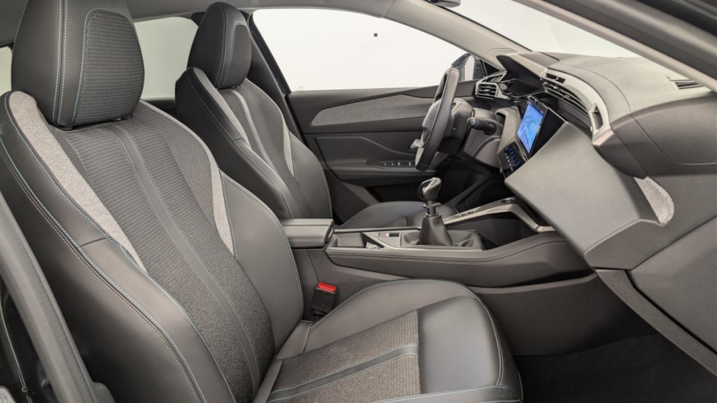 PEUGEOT 308 SW PureTech 130ch S S BVM6 Allure - ref: 1-366945 - Photo 9