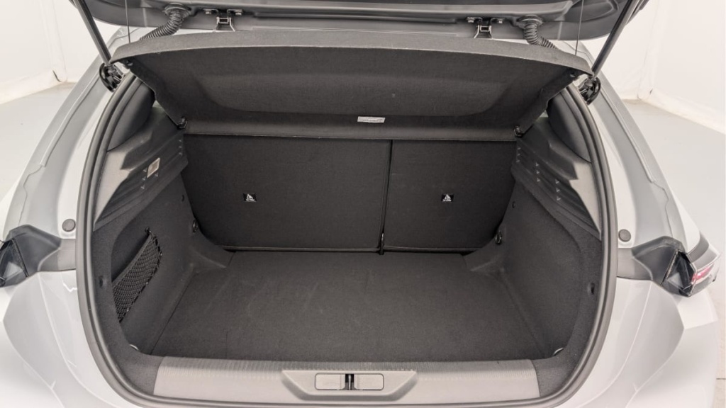 PEUGEOT 308 Hybrid 145 e-DCS6 Allure - ref: 1-367038 - Photo 11