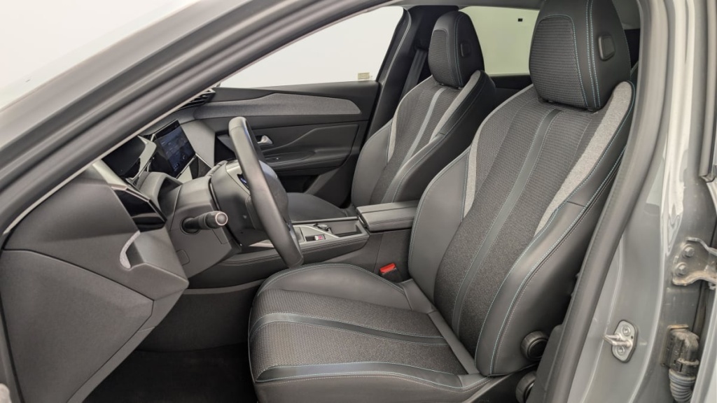 PEUGEOT 308 PureTech 130ch S S BVM6 Allure - ref: 1-367055 - Photo 16